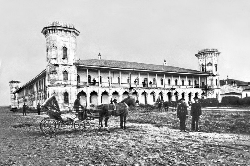 Файл:Олександрівські казарми (1868).jpg