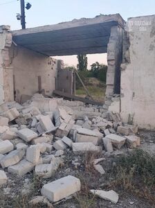 Зруйнована будівля