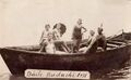 Відпочивальники у човні, Будаки-Кордон (1931).jpg