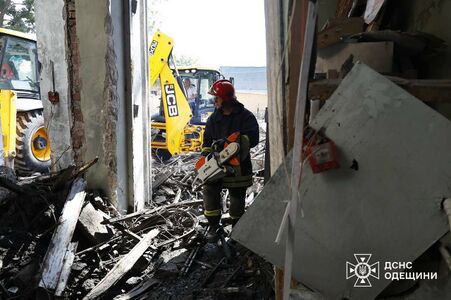 Ліцей № 1 після російського ракетного удару (Білгород-Дністровський, 23 червня 2025) (3).jpg
